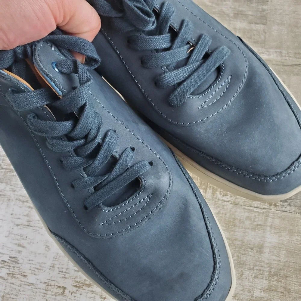 Hush‎ Puppies Toby Mens Shoes Sz 11.5 W Navy Off-White Leather Lace Up Sneakers